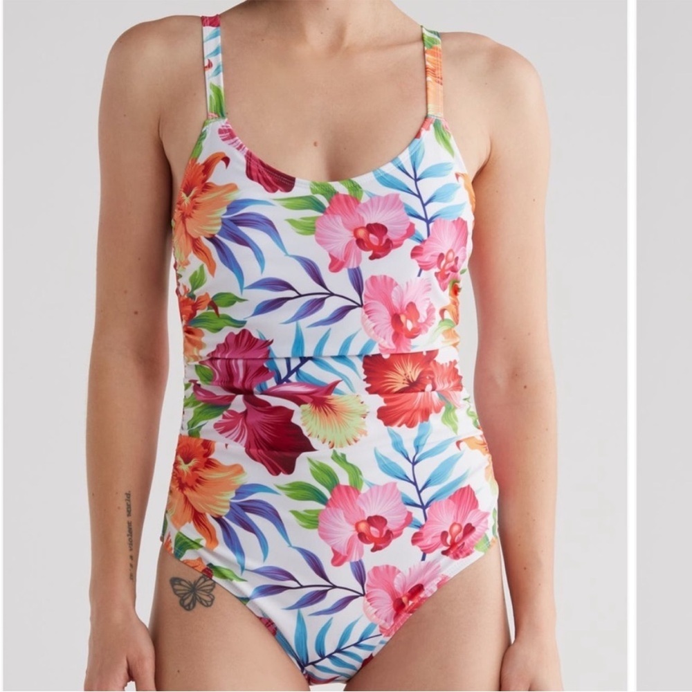 NWT Nicole Miller Blooming Jungle Floral Print  Swimsuit XL